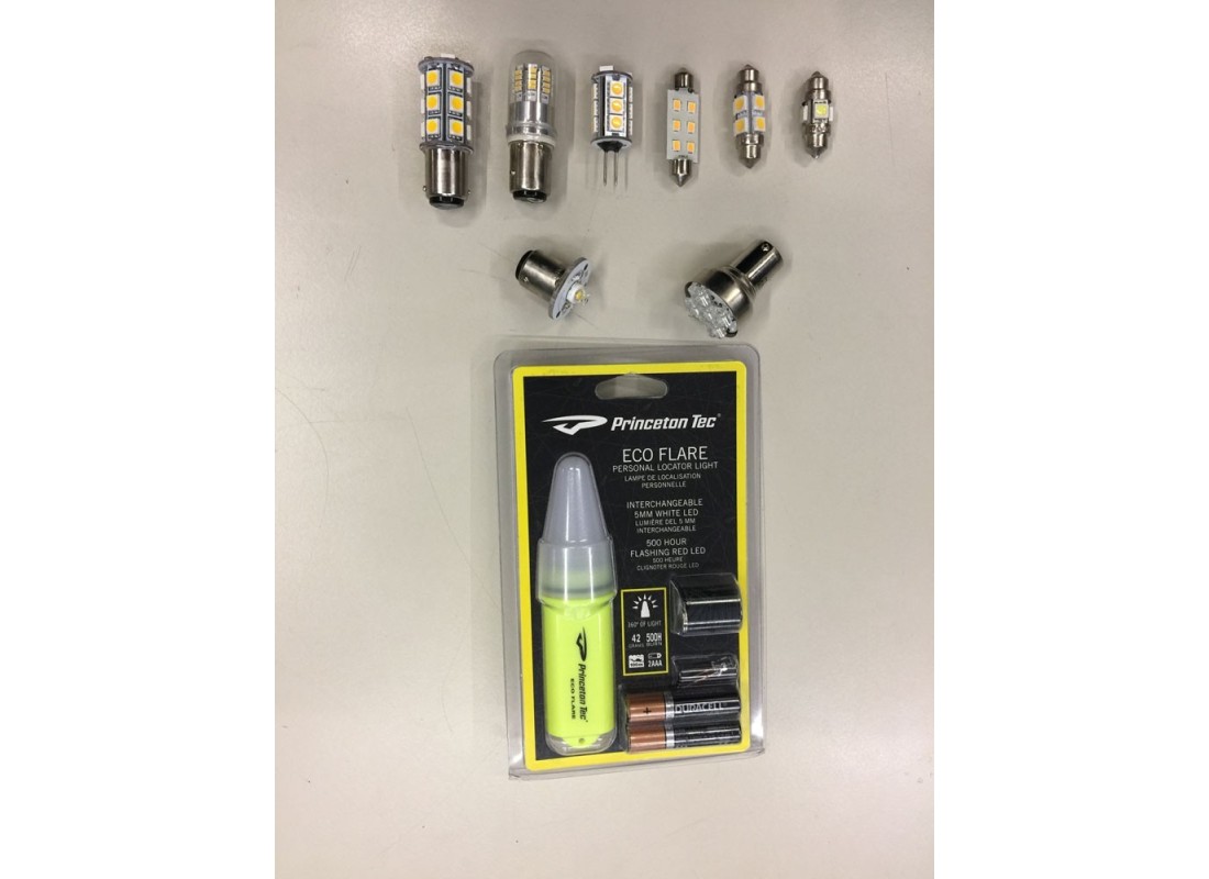 Adriamarine | elektrisk Utrustning - Ficklampor, batterier och glödlampor